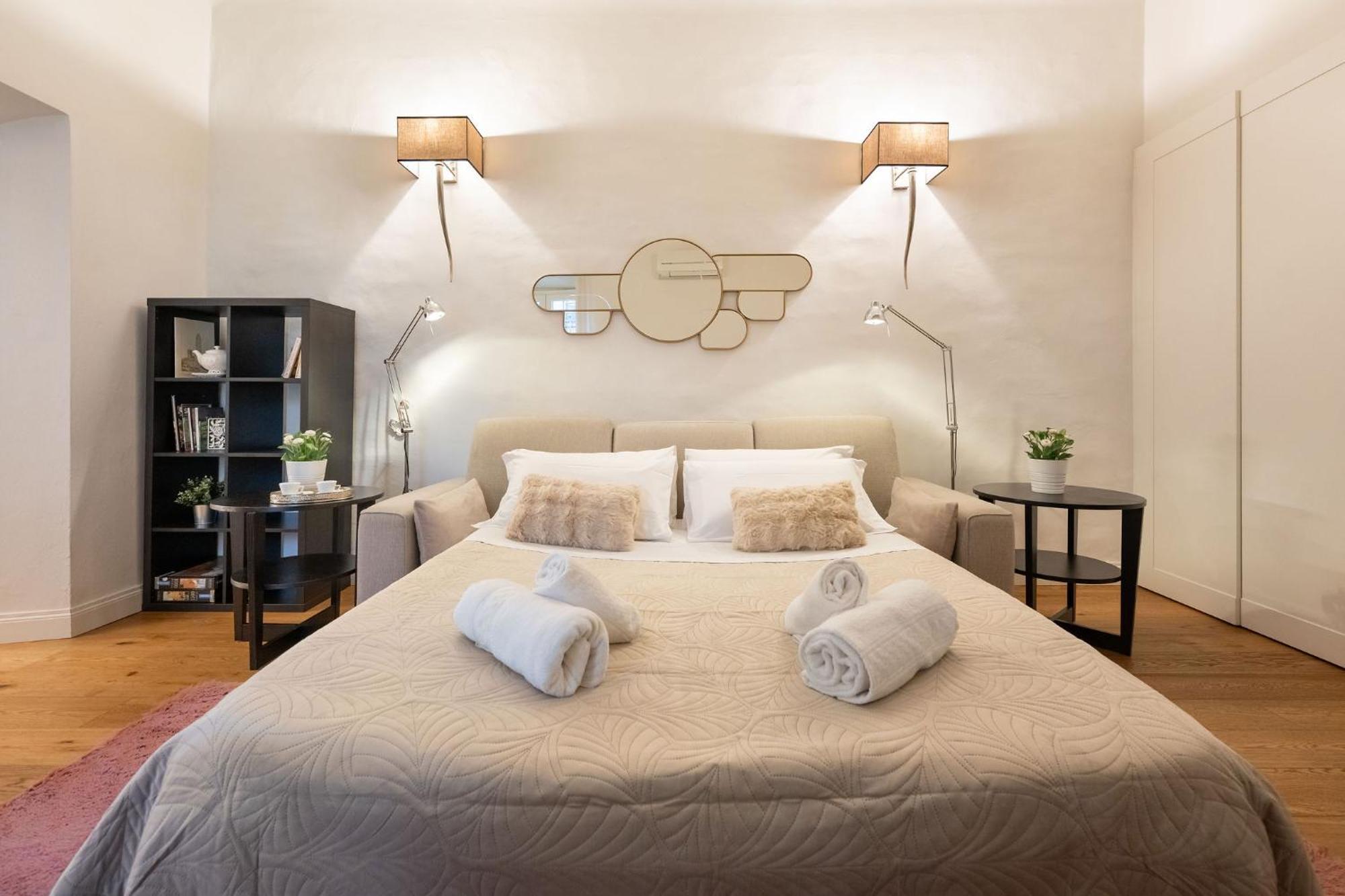 Tb-One Bedroom Luxury Apartment In The Fashion District Флоренція Екстер'єр фото