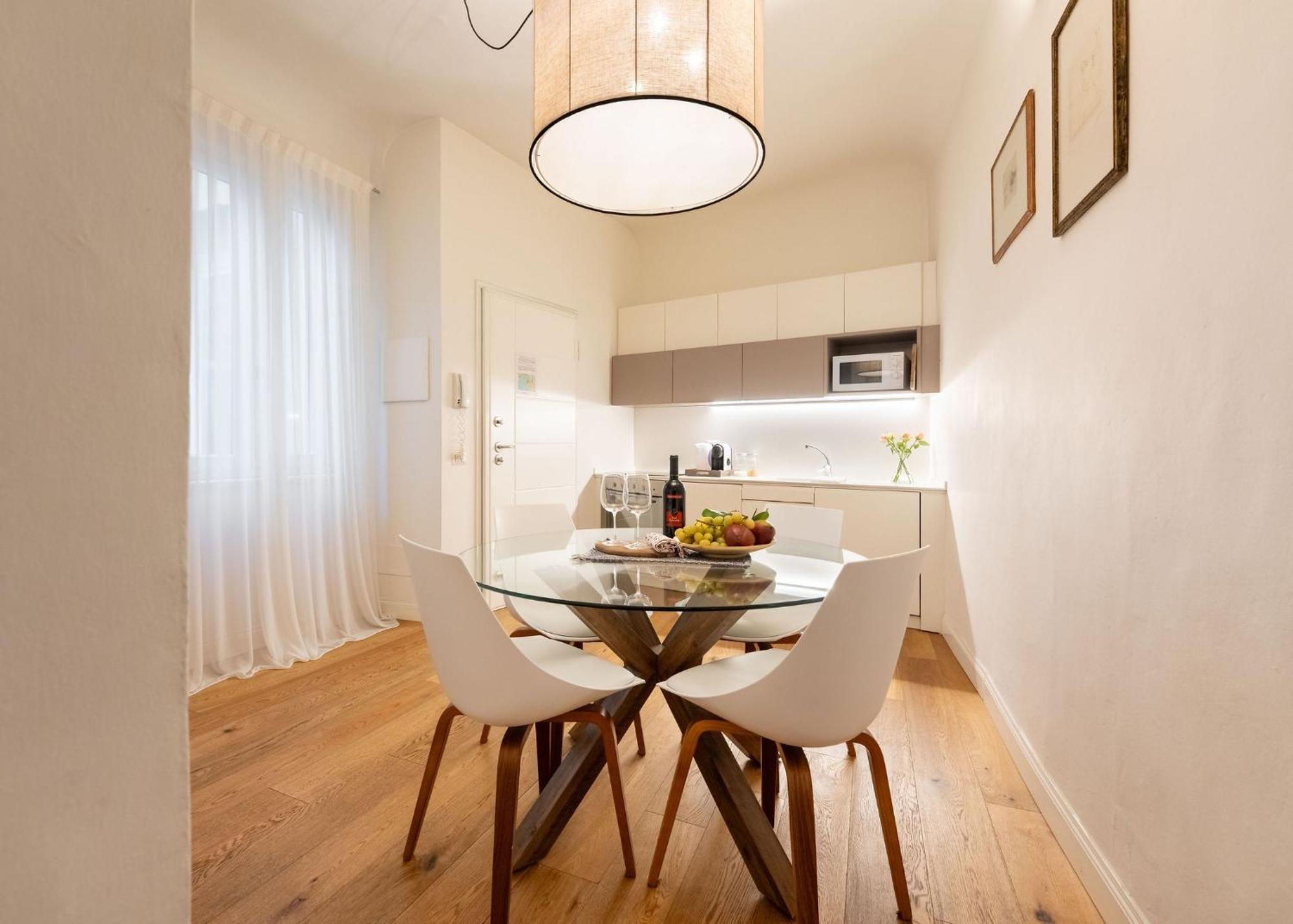 Tb-One Bedroom Luxury Apartment In The Fashion District Флоренція Екстер'єр фото