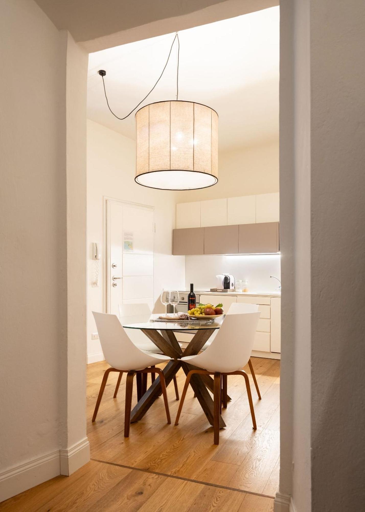 Tb-One Bedroom Luxury Apartment In The Fashion District Флоренція Екстер'єр фото