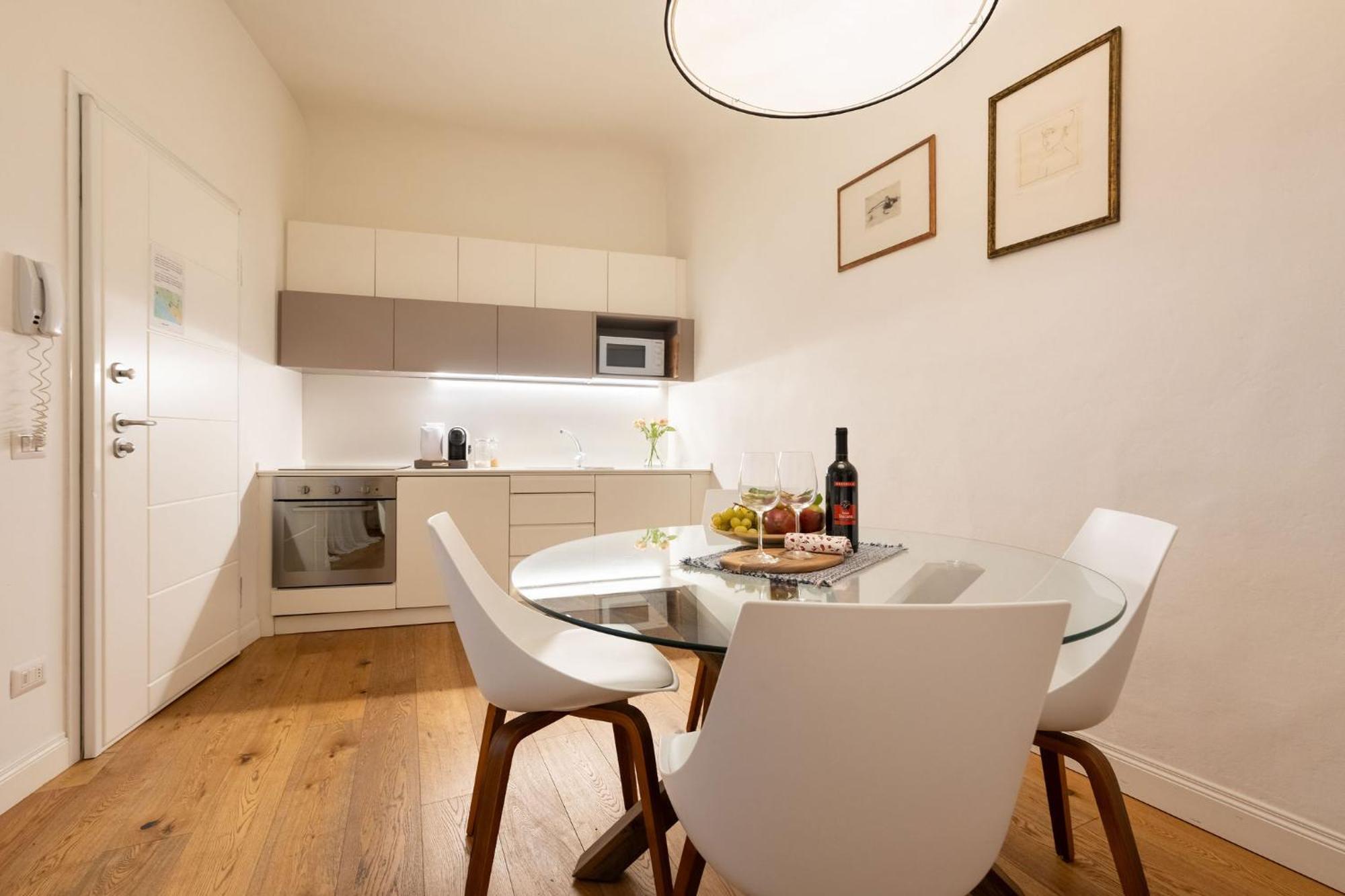 Tb-One Bedroom Luxury Apartment In The Fashion District Флоренція Екстер'єр фото